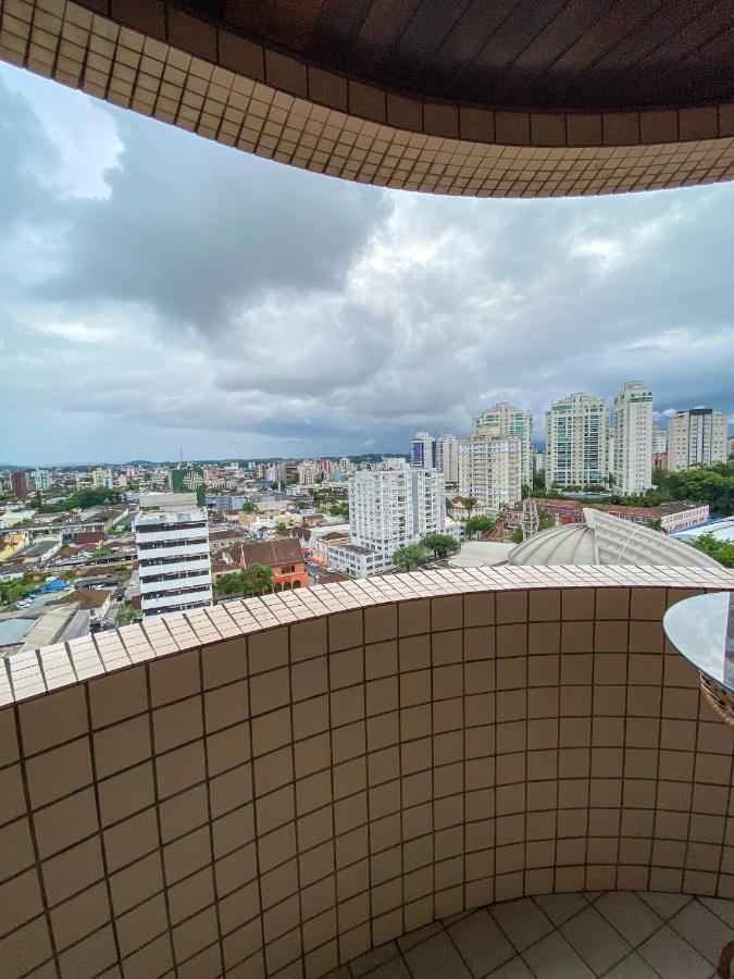 Rosenhaus - Homeclub Apto Grande Com Smartv Cozinha Apartamento *